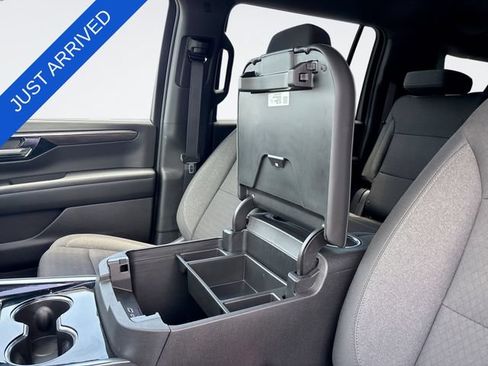 New 2026 Chevrolet Suburban LS RWD image 21