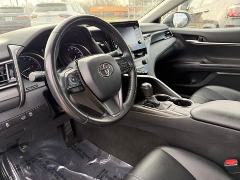 Used 2023 Toyota Camry SE image 16