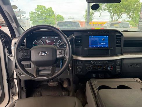 Used 2023 Ford F250 XL w/ XL Driver Assist Package AWD/4WD image 39