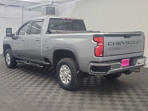 Used 2024 Chevrolet Silverado 2500 LTZ w/ LTZ Plus Package image 3