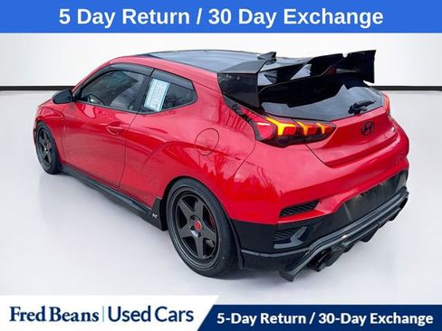 Used 2022 Hyundai Veloster N image 6
