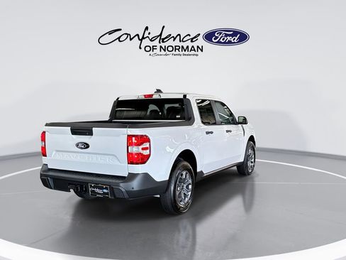 New 2025 Ford Maverick XLT w/ Equipment Group 301A AWD/4WD image 8