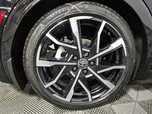 New 2026 Toyota Prius Plug-In Hybrid image 9