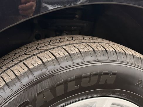 Used 2024 Chevrolet Equinox LT image 11