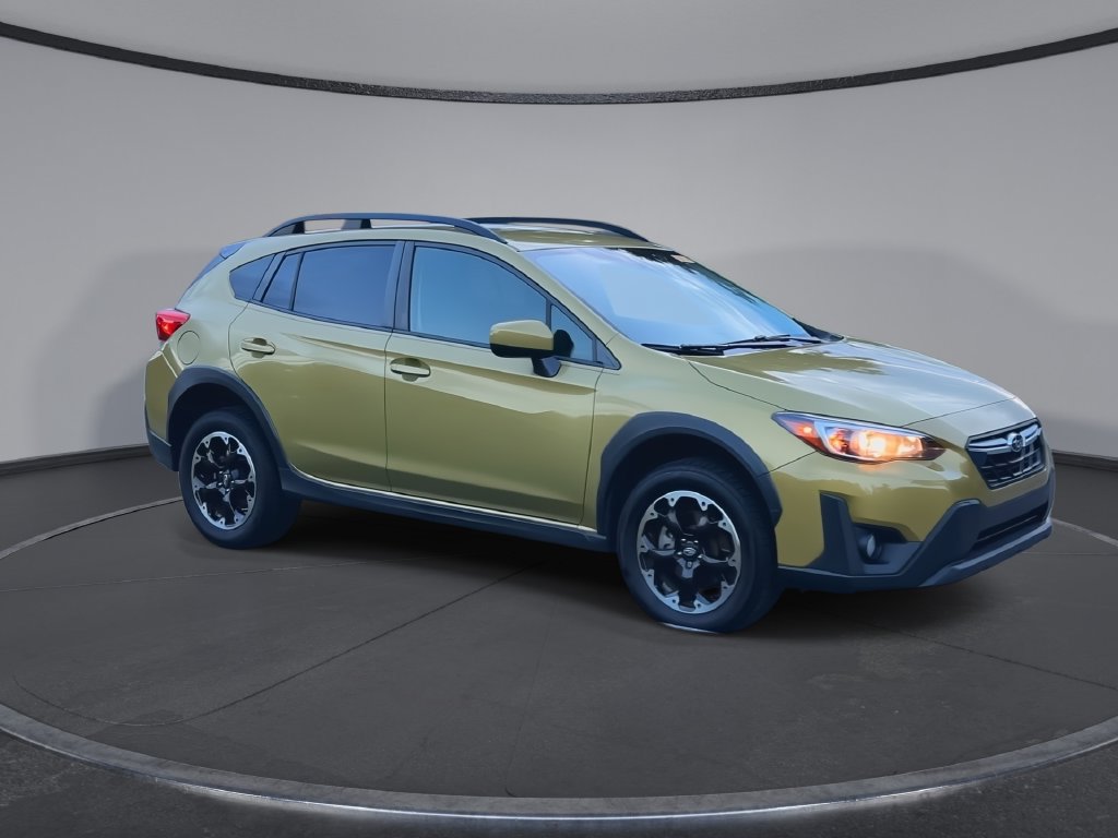 Used 2021 Subaru Crosstrek 2.0i Premium AWD/4WD image 2