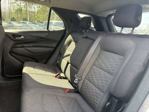 Used 2020 Chevrolet Equinox LT w/ Driver Convenience Package image 21