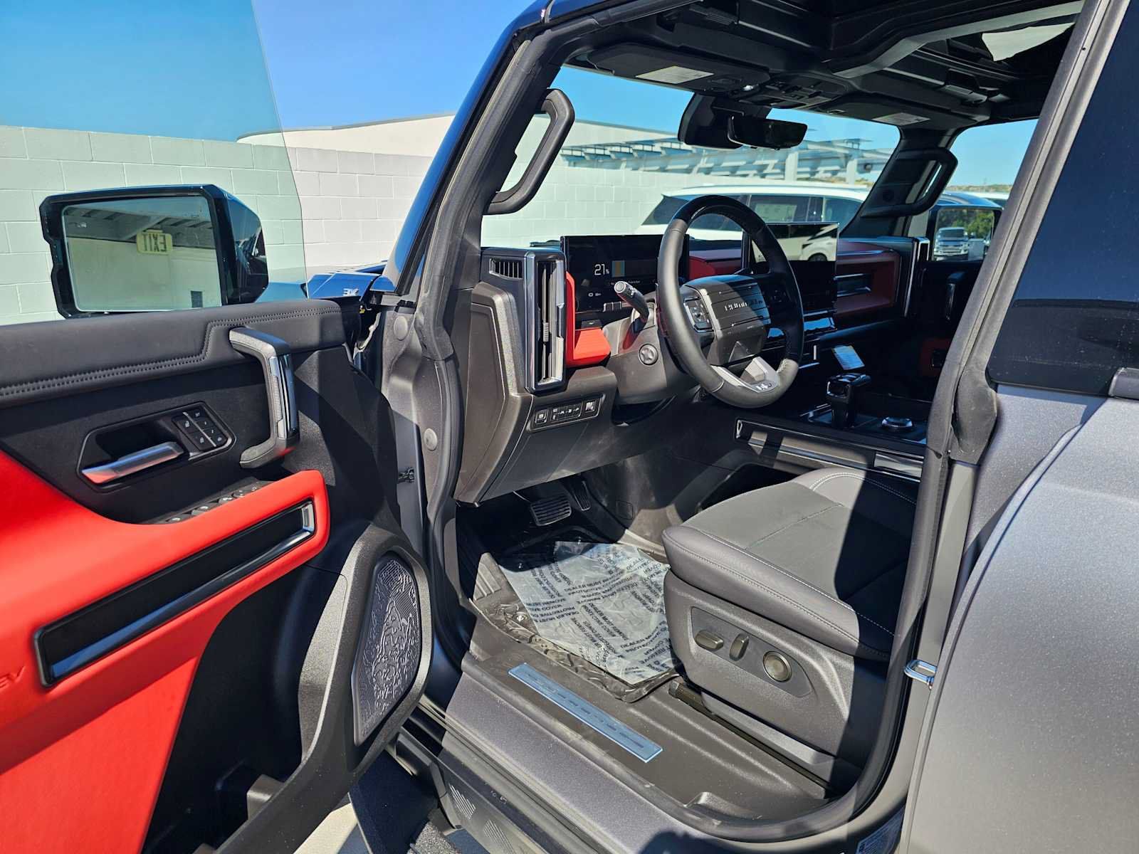 New 2026 GMC Hummer EV 3X w/ Carbon Fiber Edition Package AWD/4WD image 19