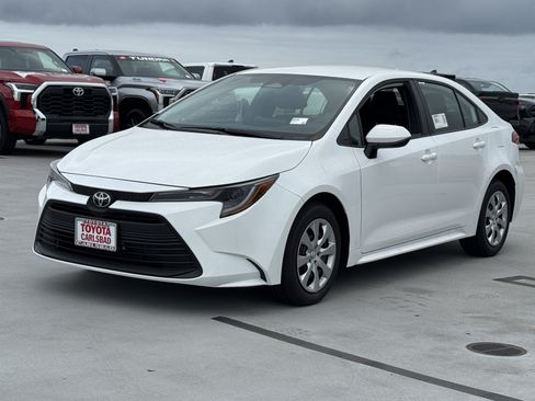 New 2026 Toyota Corolla LE FWD image 11