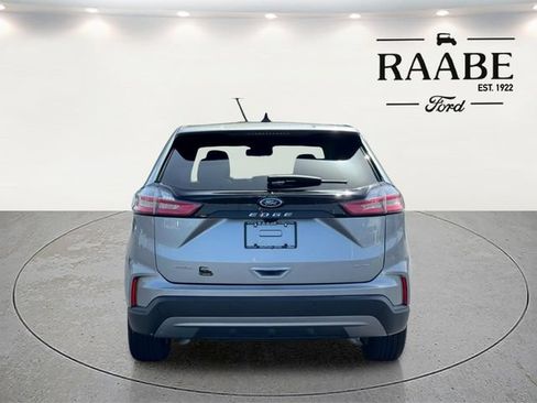 Used 2024 Ford Edge SEL w/ Convenience Package AWD/4WD image 5