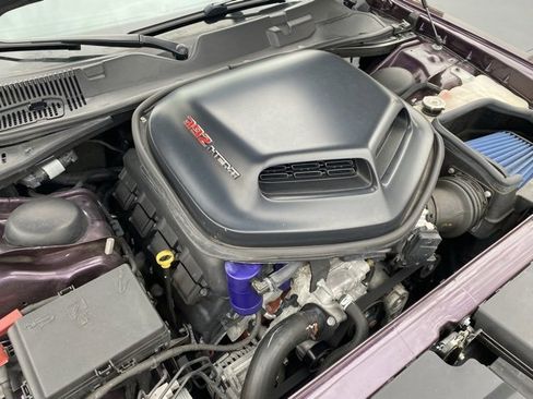 Used 2022 Dodge Challenger R/T Scat Pack w/ Shaker Package image 11