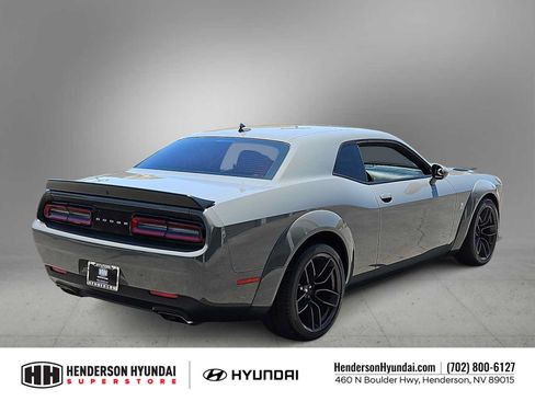 Used 2019 Dodge Challenger R/T Scat Pack RWD image 8