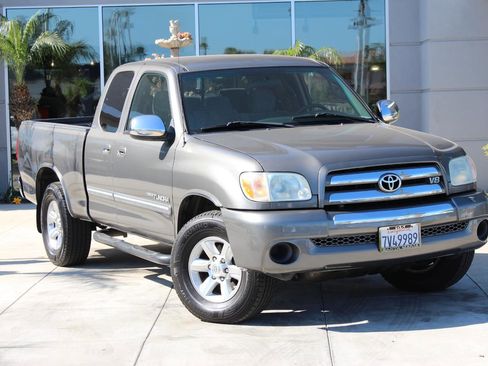 Used 2005 Toyota Tundra SR5 image 1