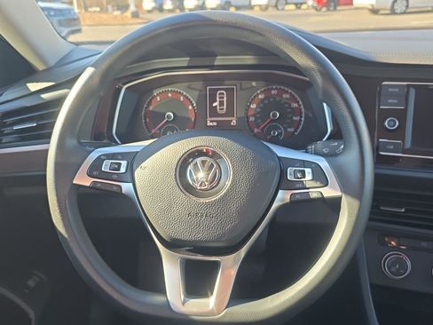 Used 2019 Volkswagen Jetta S w/ Driver Assistance Package image 11