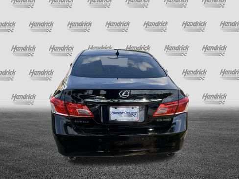Used 2011 Lexus ES 350 w/ Preferred Accessory Package FWD image 9