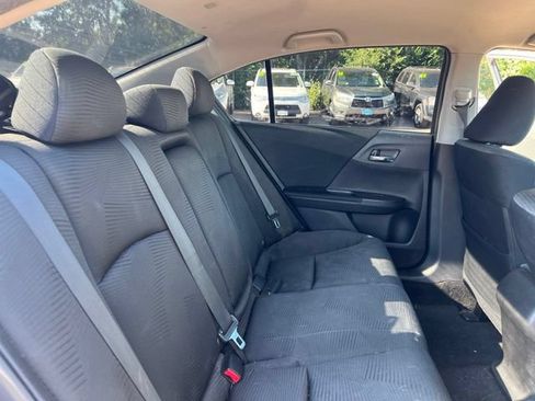 Used 2015 Honda Accord LX image 26
