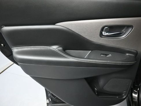 Used 2021 Nissan Murano SV AWD/4WD image 24