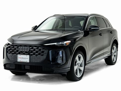 New 2025 Audi Q5 Premium Plus image 3