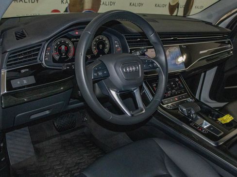 Used 2022 Audi Q7 Premium Plus image 5