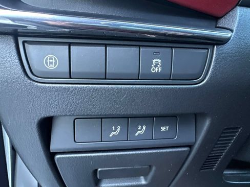 Used 2019 MAZDA MAZDA3 AWD Hatchback w/ Premium Pkg image 18
