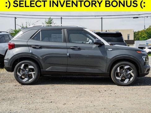 New 2026 Hyundai Venue SEL image 3