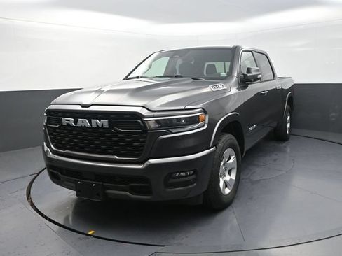 Used 2025 RAM 1500 Big Horn AWD/4WD image 6