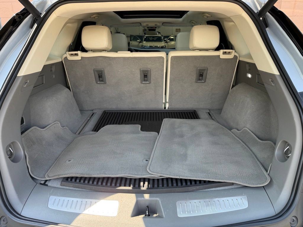 Used 2020 Cadillac XT5 Premium Luxury AWD/4WD image 19