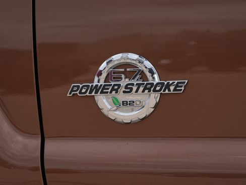 Used 2011 Ford F350 Lariat w/ Lariat Ultimate Pkg AWD/4WD image 33