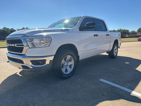 Certified 2024 RAM 1500 Big Horn image 3