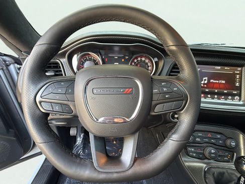 Used 2022 Dodge Challenger R/T Scat Pack RWD image 15