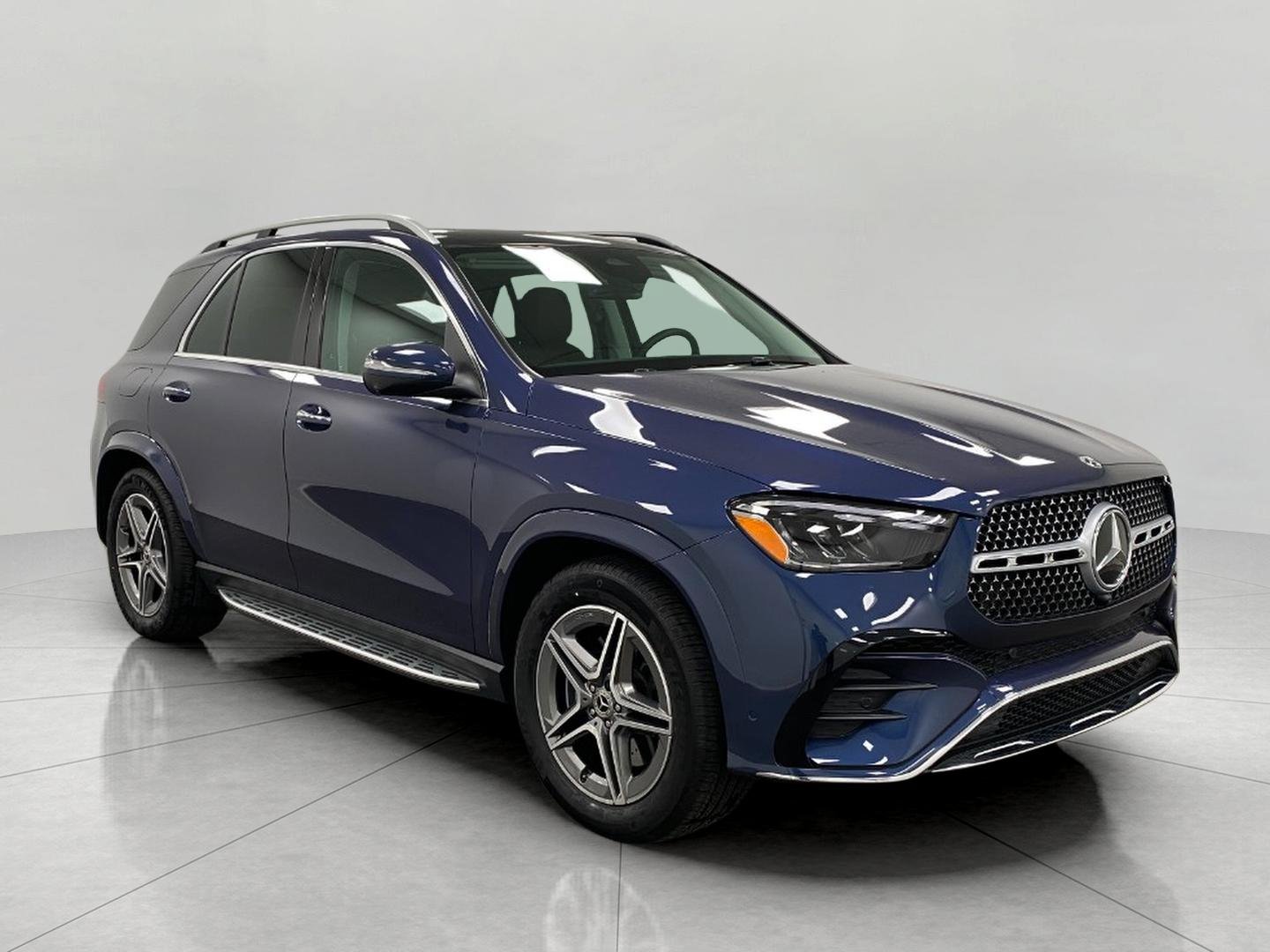 Certified 2026 Mercedes-Benz GLE 350 4MATIC image 1