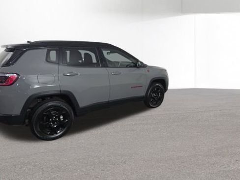 Used 2023 Jeep Compass Trailhawk image 10