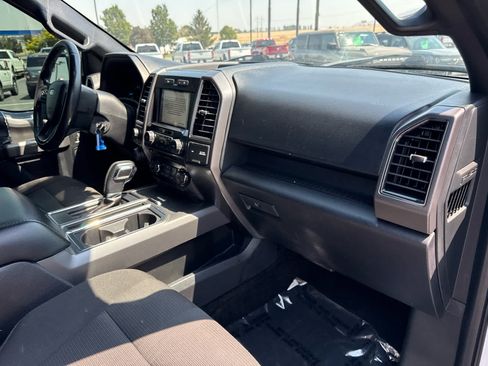 Used 2017 Ford F150 XLT w/ Equipment Group 301A Mid AWD/4WD image 18