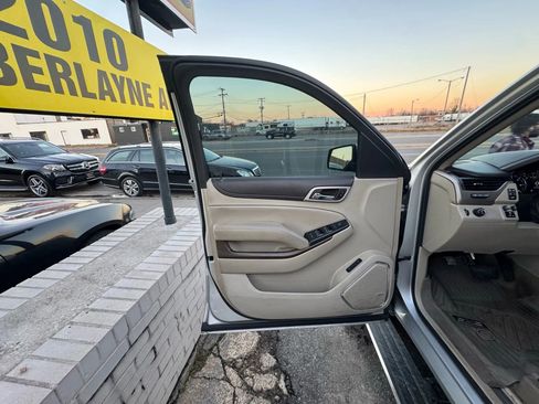 Used 2018 GMC Yukon Denali w/ Denali Ultimate Package image 12