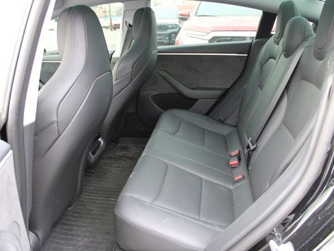 Used 2024 Tesla Model 3 Performance image 7