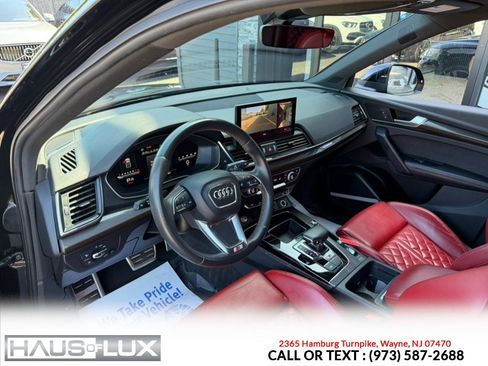 Used 2021 Audi SQ5 Prestige AWD/4WD image 11