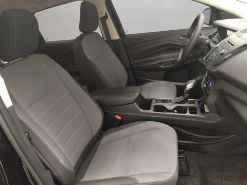 Used 2018 Ford Escape S image 21