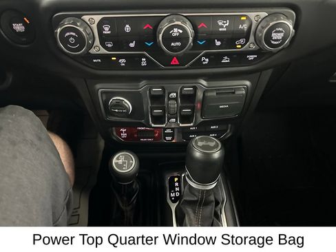 Used 2021 Jeep Wrangler Unlimited Rubicon AWD/4WD image 47