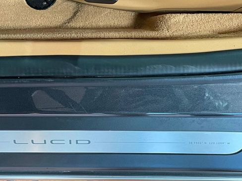 Used 2023 Lucid Air Grand Touring image 16