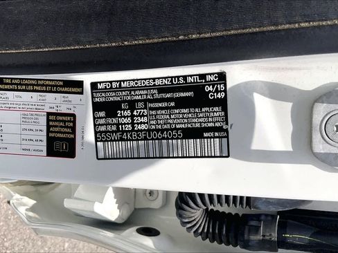 Used 2015 Mercedes-Benz C 300 4MATIC Sedan image 34