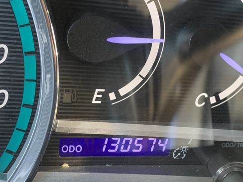 Used 2014 Toyota Venza LE image 20