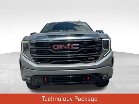 Used 2024 GMC Sierra 1500 AT4 w/ Technology Package AWD/4WD image 2