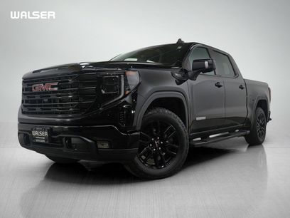 Used 2022 GMC Sierra 1500 Elevation w/ Elevation Premium Package