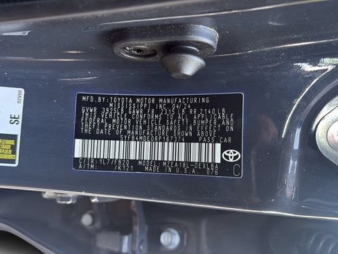 Used 2024 Toyota Corolla LE FWD image 25
