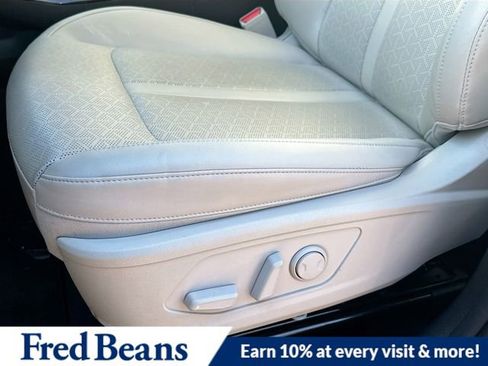 Used 2022 Kia Sorento SX image 24