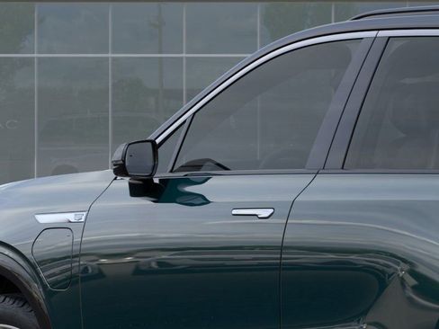 New 2026 Cadillac Vistiq Luxury w/ LPO, Floor Liner Package image 12