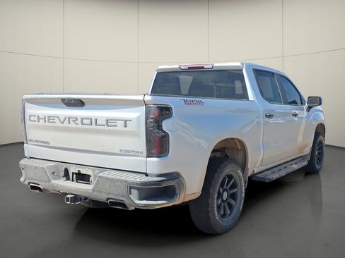 Used 2020 Chevrolet Silverado 1500 Custom Trail Boss w/ Custom Convenience Package AWD/4WD image 8