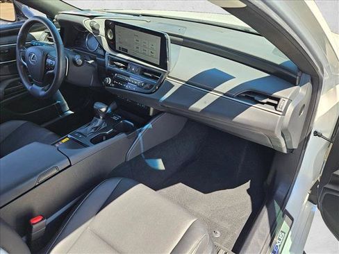 Used 2024 Lexus ES 300h w/ Premium Package FWD image 20