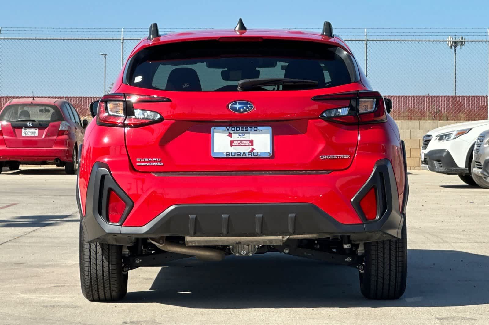 Certified 2025 Subaru Crosstrek 2.5i Premium AWD/4WD image 4