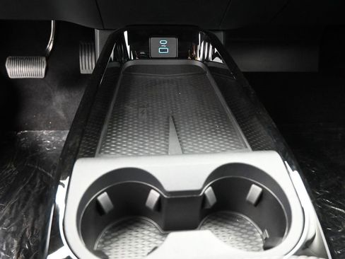 New 2024 Ford Mustang Mach-E Select w/ Comfort Package Lite image 4