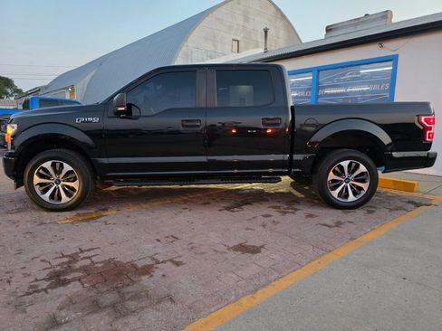 Used 2019 Ford F150 XL w/ Equipment Group 101A Mid AWD/4WD image 9
